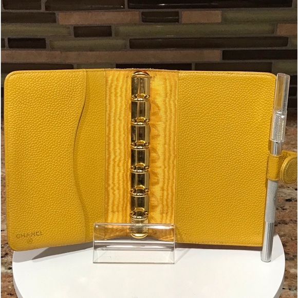 CHANEL Caviar Leather Agenda πππ₯ - Picture 12 of 17